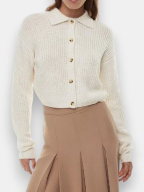Wilfred Sweaters - Wilfred Nextdoor long sleeve button up cardigan cream women's size M
